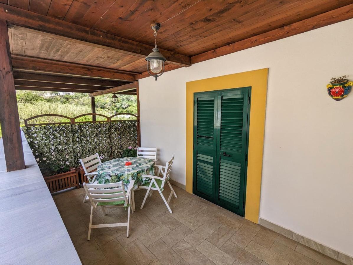 Ponza Holiday Homes - Santa Maria Bagian luar foto